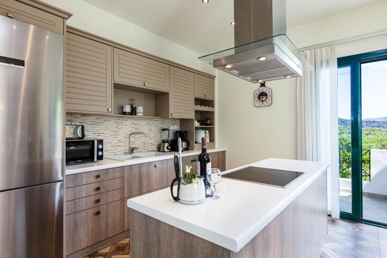 Alonia Villa, Refined Living With 50M2 Private Pool, By Thinkvilla Melidhónion 외부 사진
